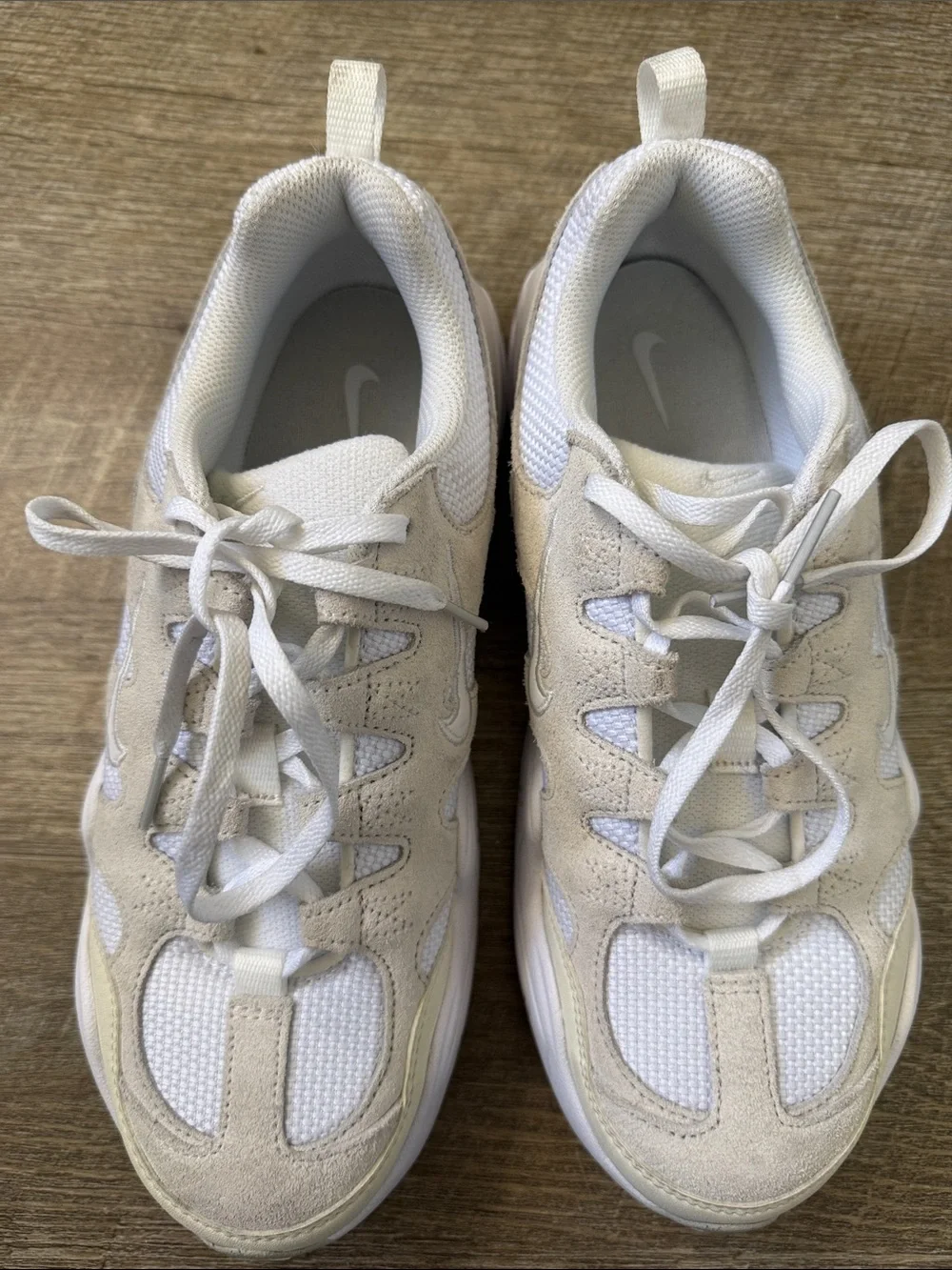 Women’s Nike Tech Hera Sneaker Size 9